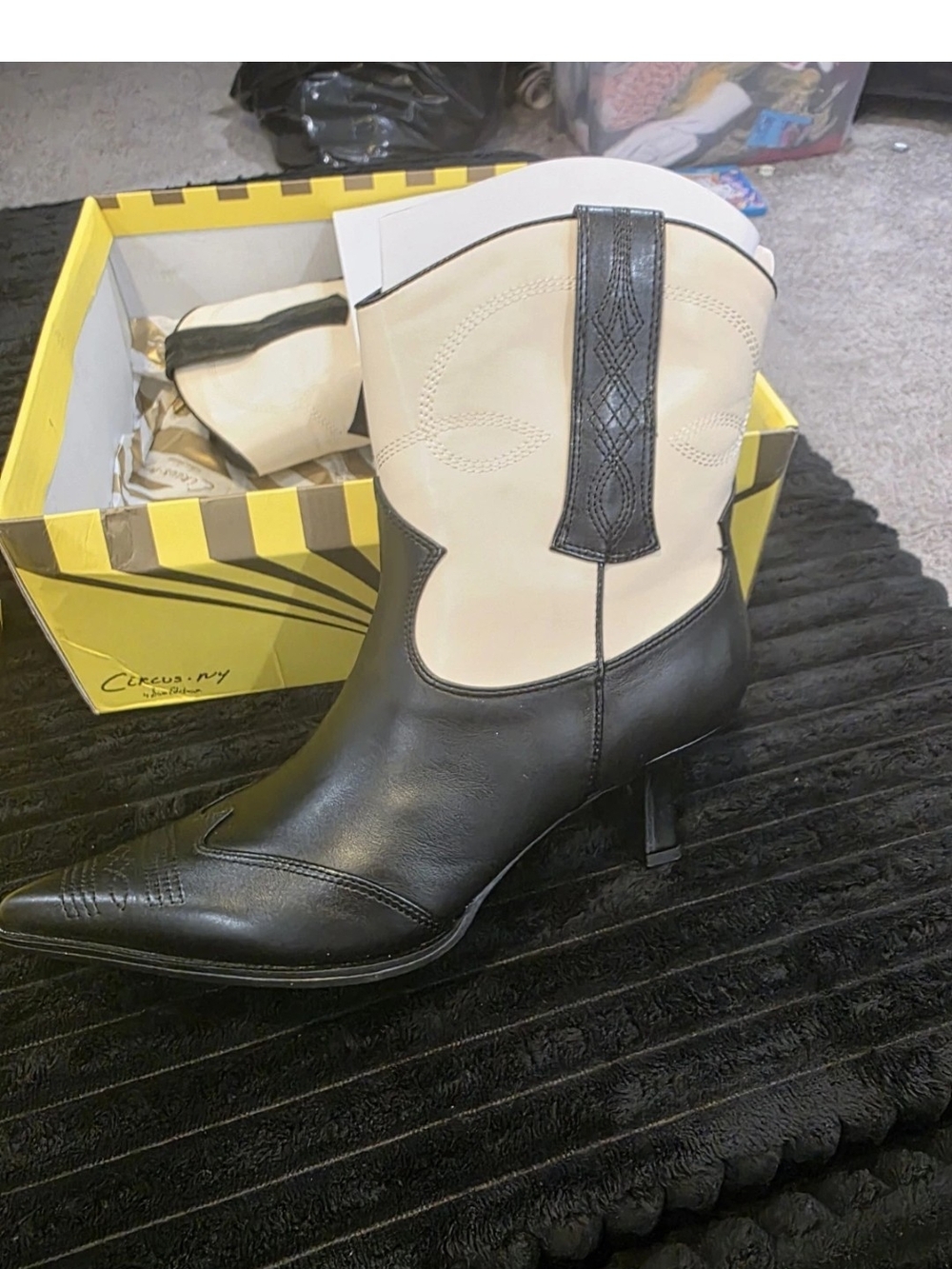 Circus NY by Sam Edelman Yolanda Western Bootie Black & White